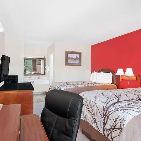 Days Inn By Wyndham Newton Ms I-20 Εξωτερικό φωτογραφία