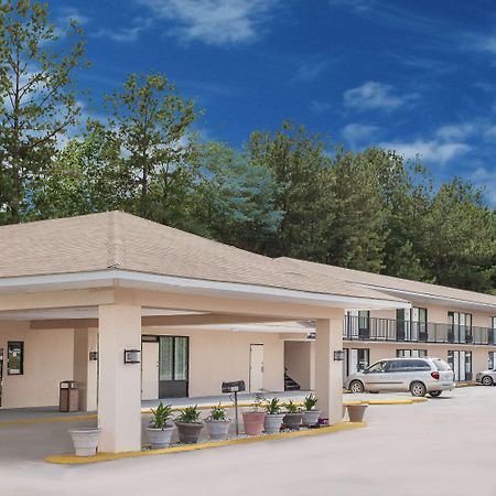 Days Inn By Wyndham Newton Ms I-20 Εξωτερικό φωτογραφία